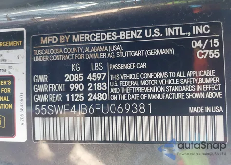 2015 Mercedes-Benz C 300 Sport z USA, uszkodzony, nr VIN 55SWF4JB6FU069381